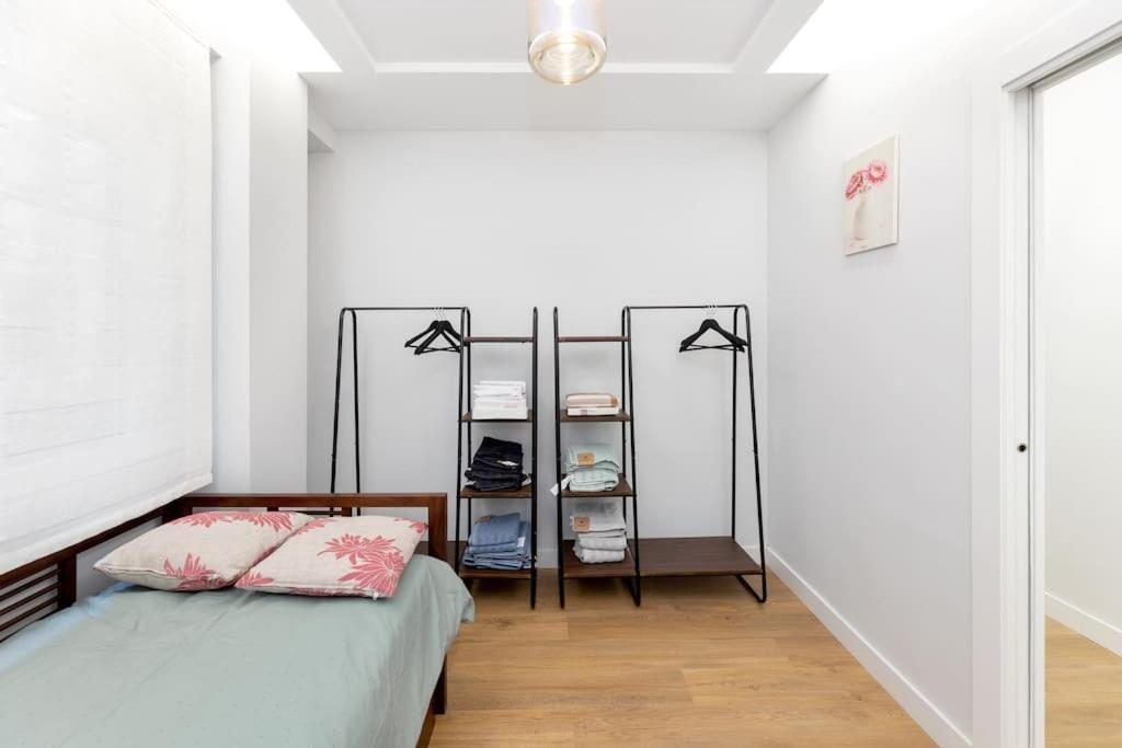 Apartmán Precioso Piso Con Terraza En Centro De Granada Exteriér fotografie