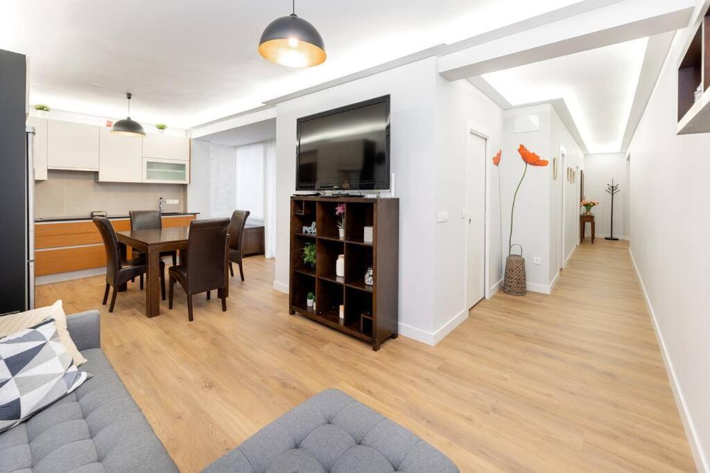Apartmán Precioso Piso Con Terraza En Centro De Granada Exteriér fotografie